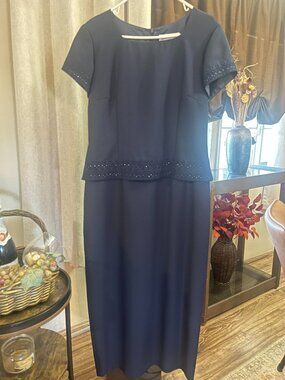 JESSICA HOWARD Navy Gown Mother of The Bride/Groom
